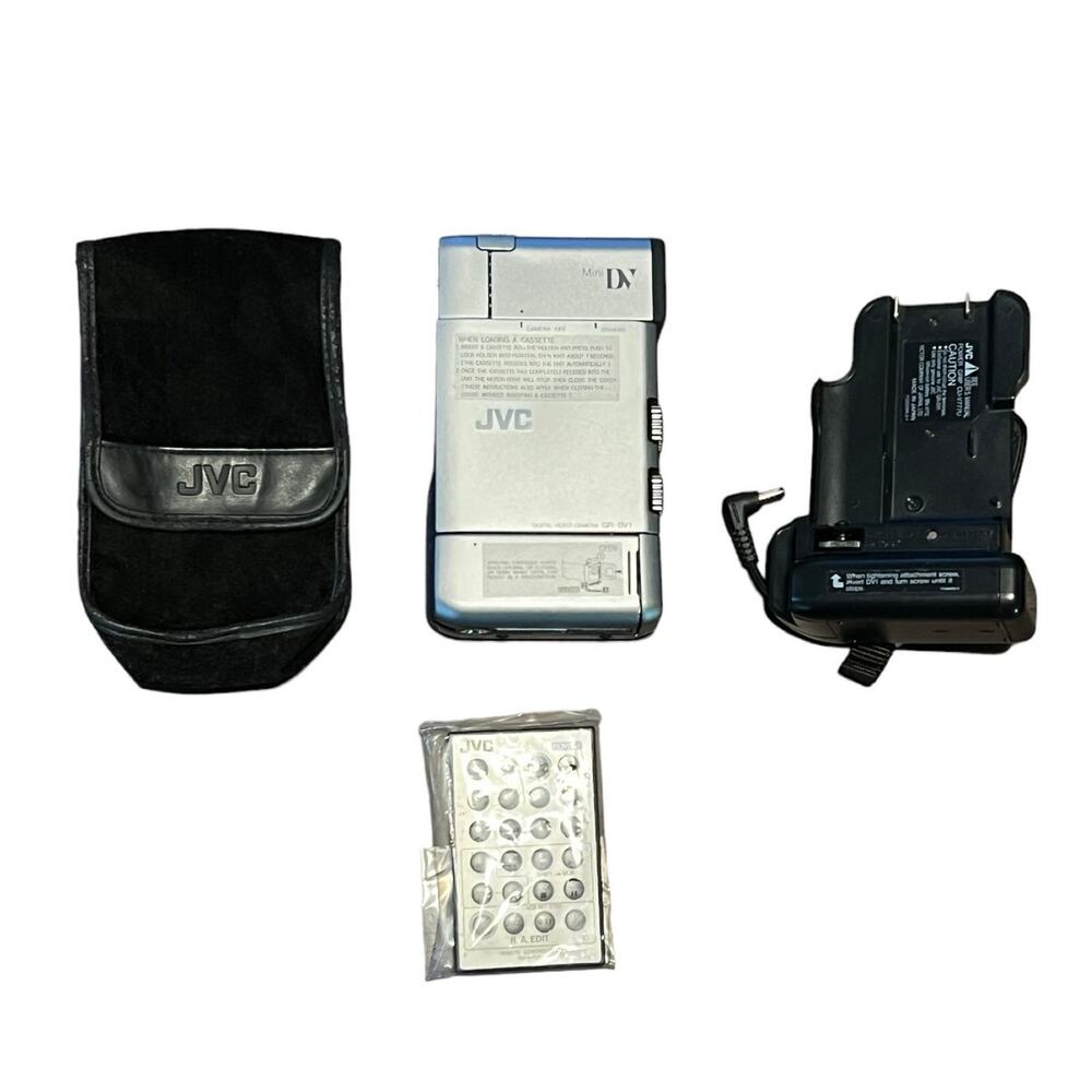 VTG JVC Mini DV Digital Video Camcorder GR-DV1U Camera‎ Bundle and Accessories